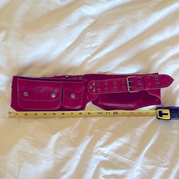 🩷HP🩷 Red Leather Festival Belt Bag, 6 pockets Adj 34” - 38” - Picture 7 of 8